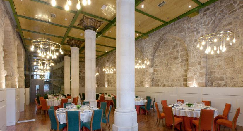 Rice Palacio De Los Blasones Burgo Zewnętrze zdjęcie