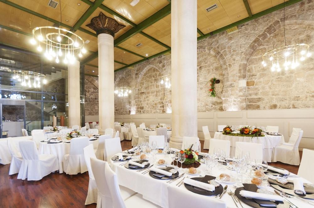 Rice Palacio De Los Blasones Burgo Zewnętrze zdjęcie