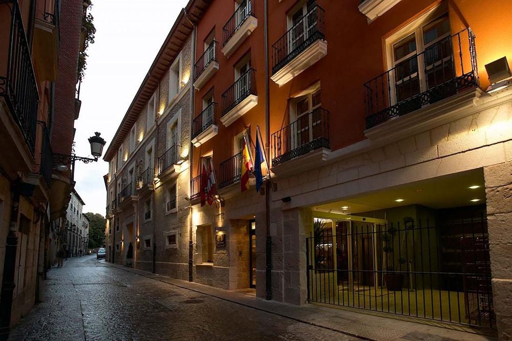 Rice Palacio De Los Blasones Burgo Zewnętrze zdjęcie