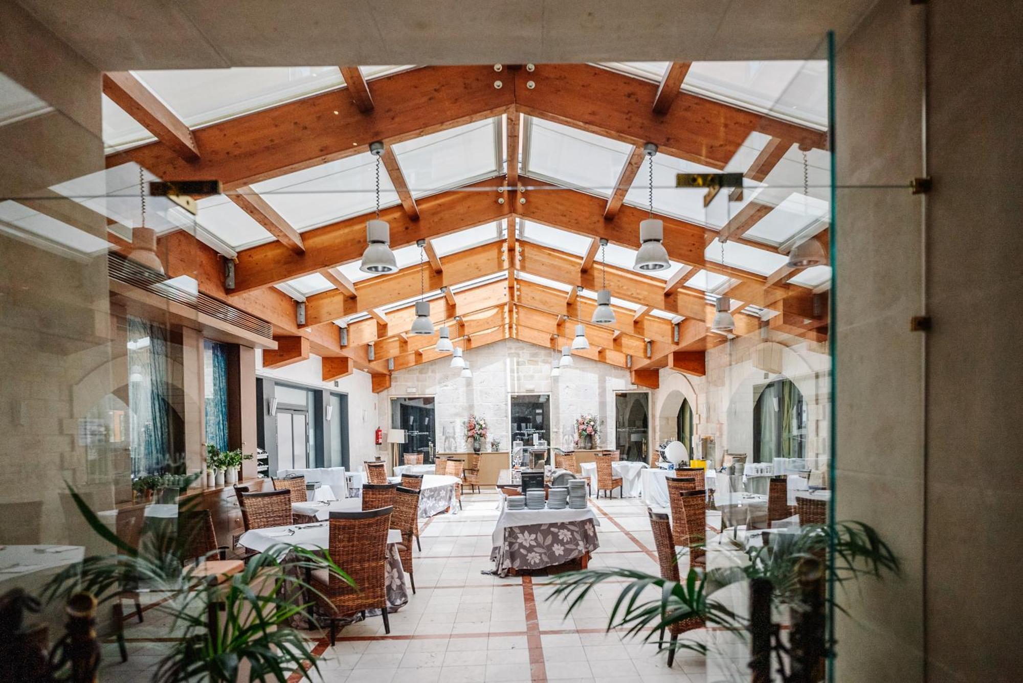 Rice Palacio De Los Blasones Burgo Zewnętrze zdjęcie